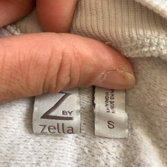 Z by Zella Ivory Oversized Crew Neck Twist Hem Sweatshirt - Picture 7 of 7